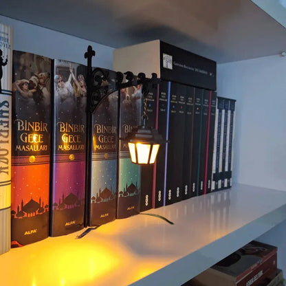 💖Ghost Bookshelf Lantern