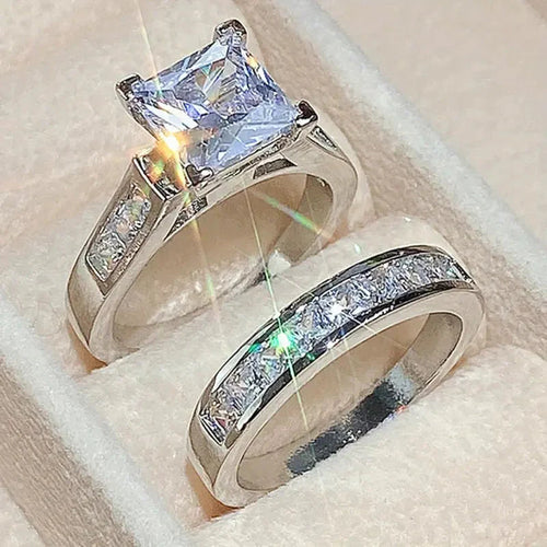 Elegant Princess Cut Ring Duo