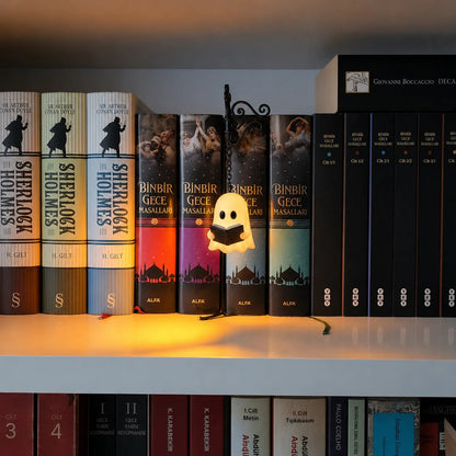 💖Ghost Bookshelf Lantern