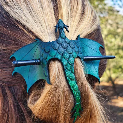 🎁 Medieval Dragon Hair Stick