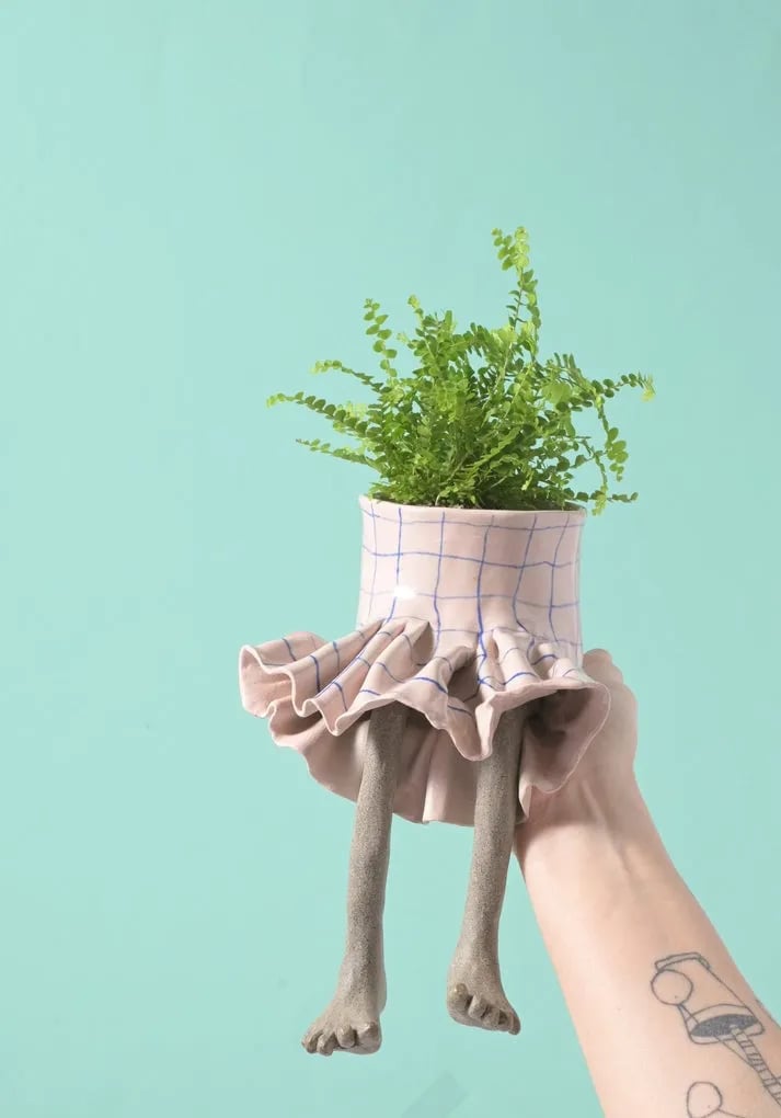 👖 The Hanging Legs Family Whimsical Hanging Legs Planter – Cute & Funny Home Decor