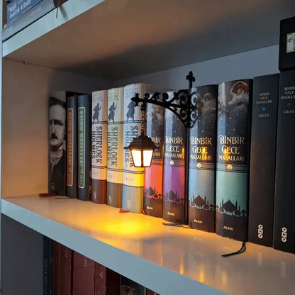 💖Ghost Bookshelf Lantern