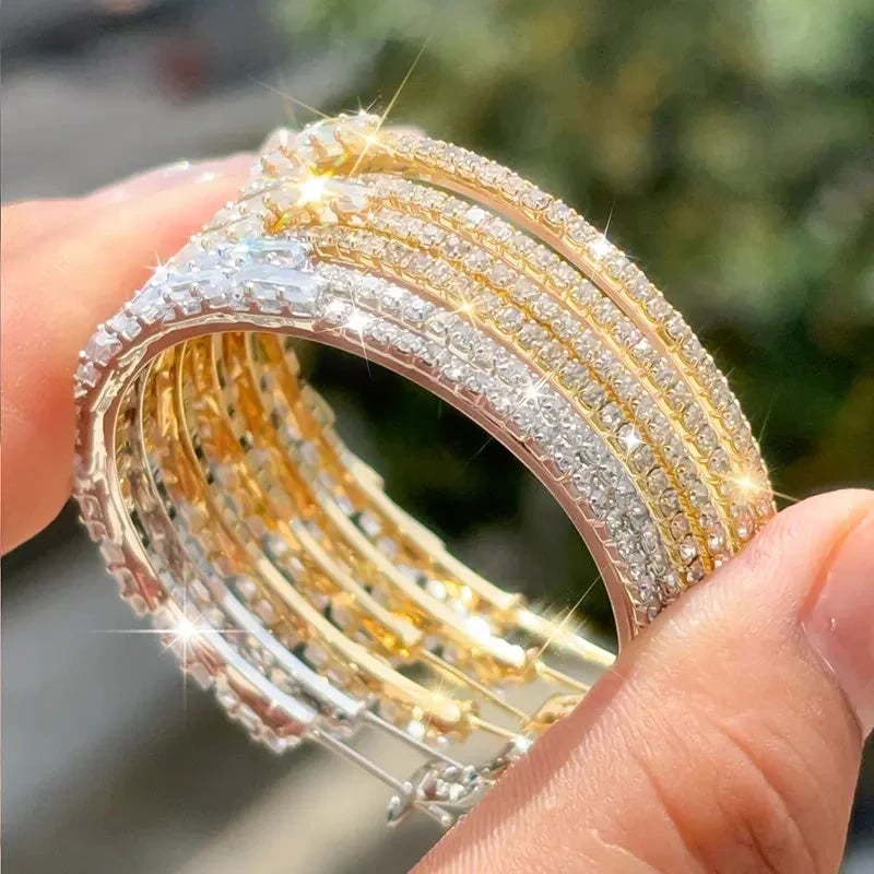 💎 BUY 1 GET 1 FREE ! ✨ Women's Sparkling CZ Hoop Earrings – Micro-Paved, Lightweight Copper & Bold Design – Elegant, Versatile & Perfect Gift 💫