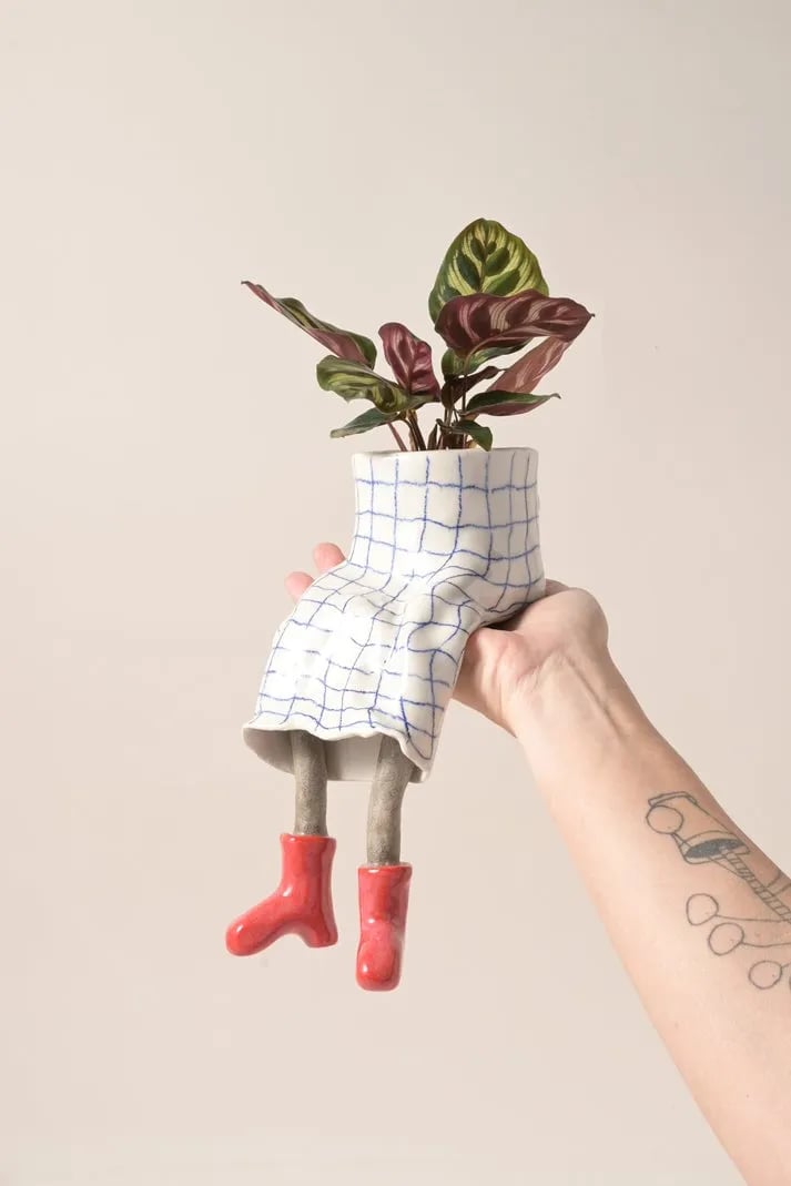 👖 The Hanging Legs Family Whimsical Hanging Legs Planter – Cute & Funny Home Decor