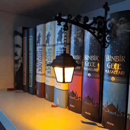 💖Ghost Bookshelf Lantern