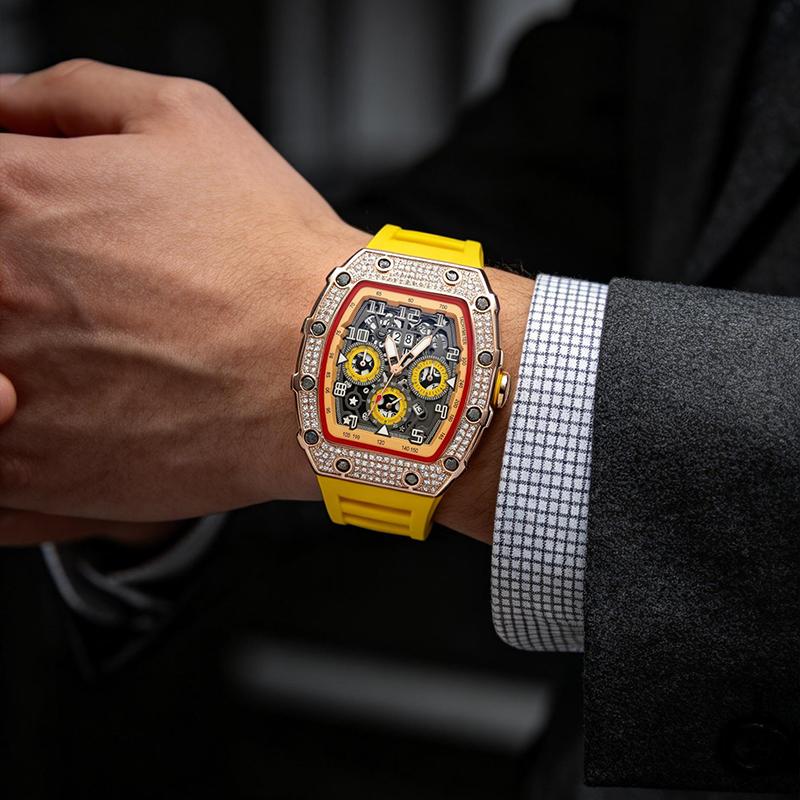 ⏰ Luxury Men's Tonneau-Shaped Watch with Rhinestone Embellishment