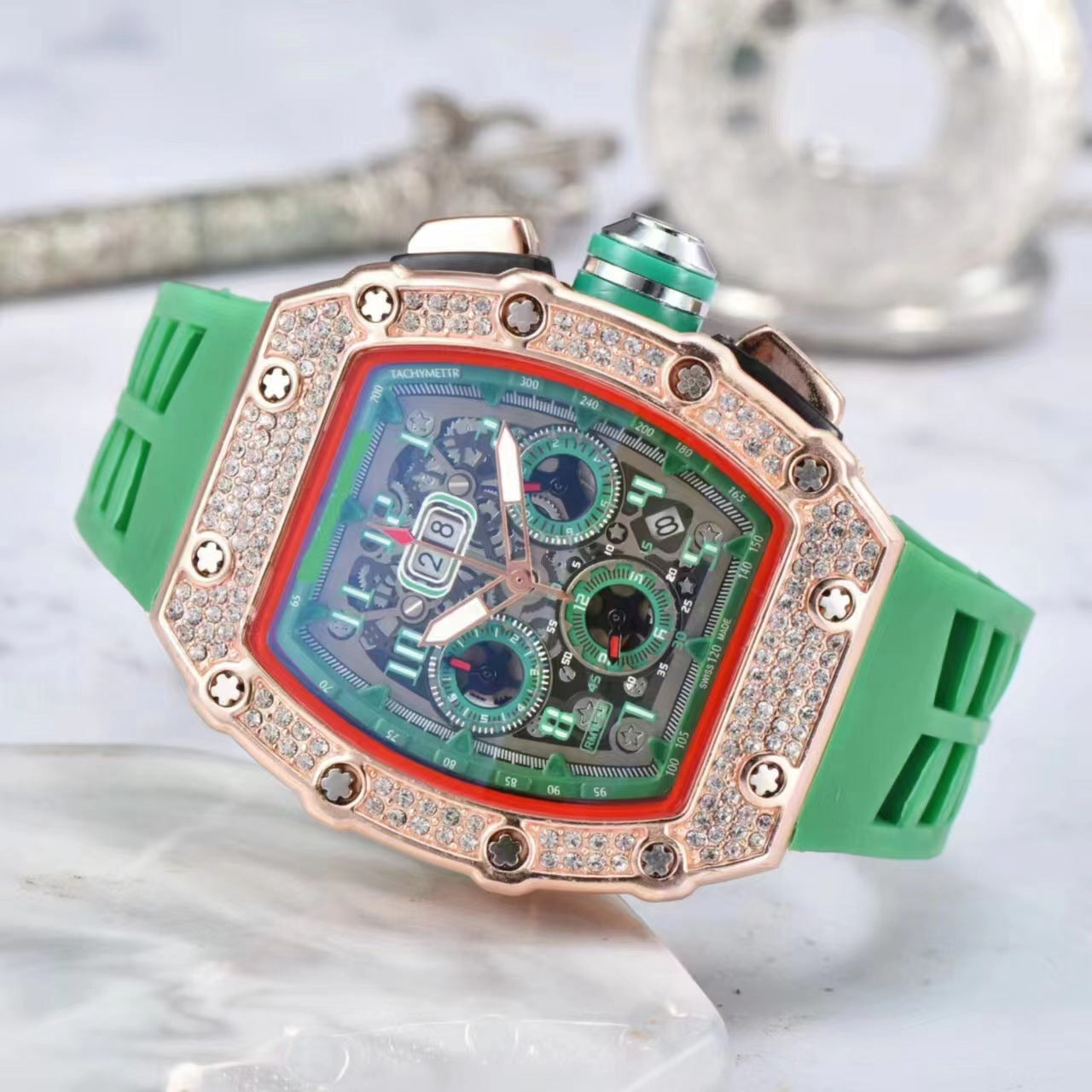 ⏰ Luxury Men's Tonneau-Shaped Watch with Rhinestone Embellishment