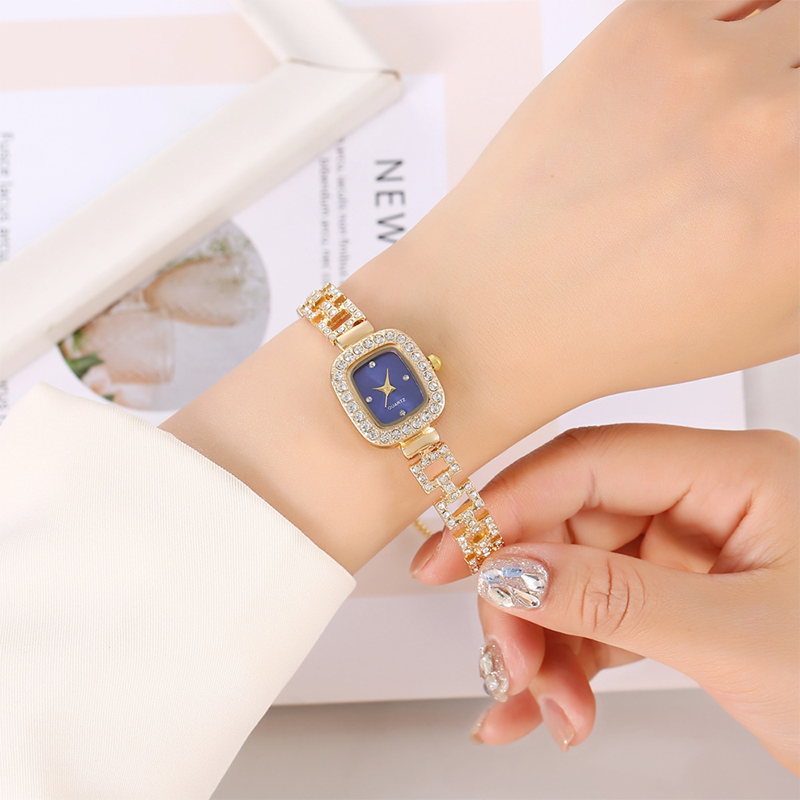 ⏰Women Drawstring Bracelet Watch Square Quartz⌚🌸