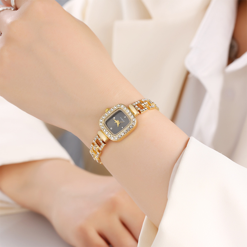 ⏰Women Drawstring Bracelet Watch Square Quartz⌚🌸